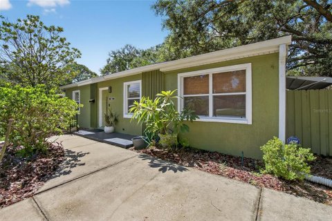Casa en venta en Tampa, Florida, 3 dormitorios, 87.33 m2 № 1856335 - foto 5
