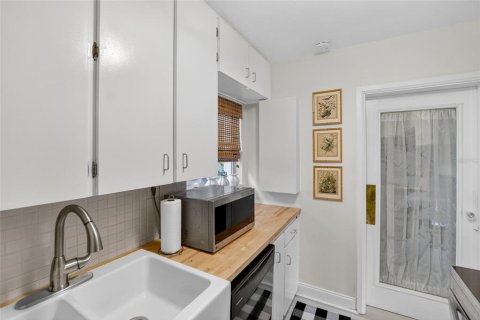 Casa en venta en Tampa, Florida, 3 dormitorios, 87.33 m2 № 1856335 - foto 15