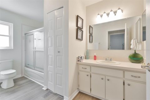 House in Sun City Center, Florida 2 bedrooms, 163.14 sq.m. № 2223556 - photo 22