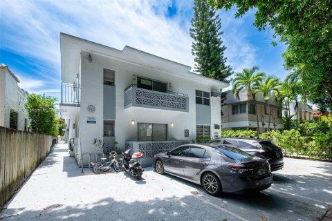 Commercial property in Miami Beach, Florida № 1937792 - photo 3
