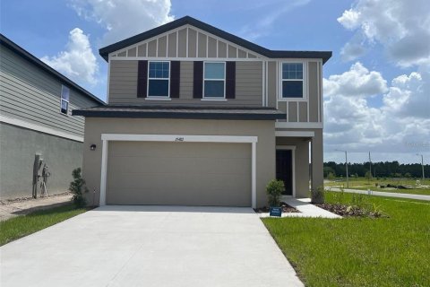 House in Zephyrhills, Florida 4 bedrooms, 209.96 sq.m. № 2393994