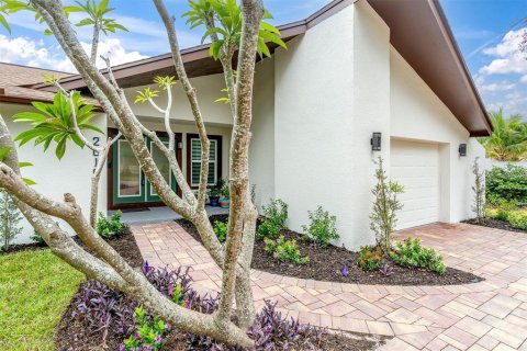 Villa ou maison à vendre à Saint Petersburg, Floride: 3 chambres, 150.78 m2 № 2405477 - photo 3
