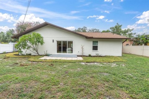 Villa ou maison à vendre à Saint Petersburg, Floride: 3 chambres, 150.78 m2 № 2405477 - photo 30