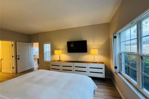 Condo in Bradenton, Florida, 2 bedrooms  № 1426210 - photo 11