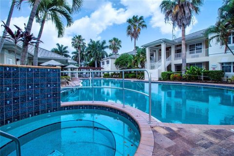 Condo in Bradenton, Florida, 2 bedrooms  № 1426210 - photo 27