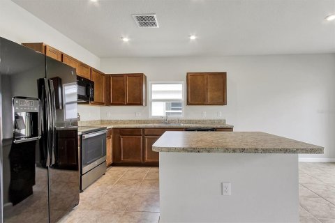 Villa ou maison à louer à Haines City, Floride: 3 chambres, 121.89 m2 № 2418884 - photo 7