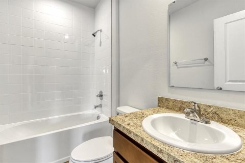 Villa ou maison à louer à Haines City, Floride: 3 chambres, 121.89 m2 № 2418884 - photo 16