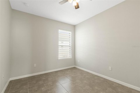 House in Kissimmee, Florida 2 bedrooms, 158.21 sq.m. № 1570723 - photo 22