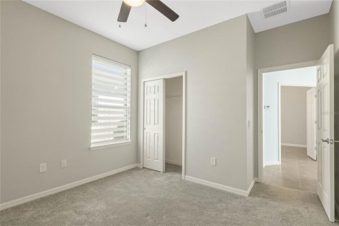 House in Kissimmee, Florida 2 bedrooms, 158.21 sq.m. № 1570723 - photo 19