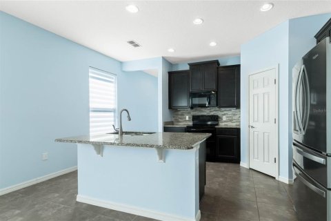 House in Kissimmee, Florida 2 bedrooms, 158.21 sq.m. № 1570723 - photo 6