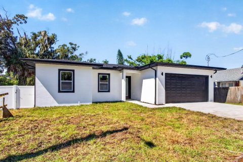 Villa ou maison à vendre à Tampa, Floride: 3 chambres, 160.54 m2 № 2420578 - photo 2
