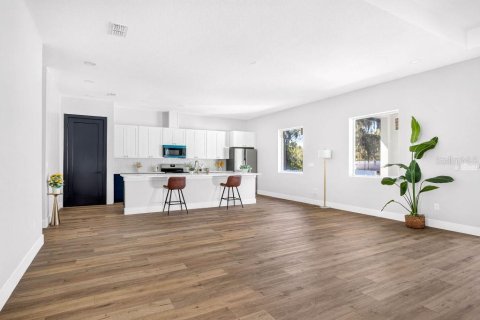 Villa ou maison à vendre à Tampa, Floride: 3 chambres, 160.54 m2 № 2420578 - photo 10