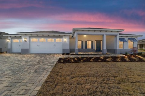 Casa en Ocala, Florida 2 dormitorios, 199.28 m2 № 2235359