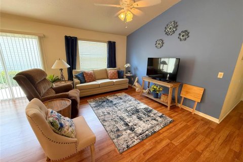 Casa en alquiler en The Villages, Florida, 2 dormitorios, 107.4 m2 № 1849599 - foto 13