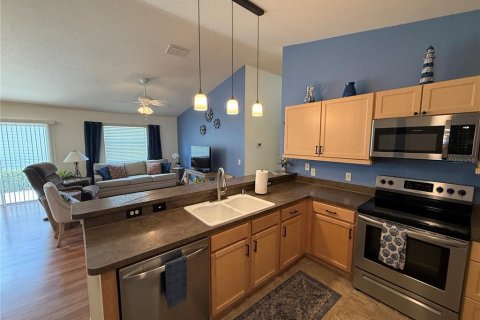 Casa en alquiler en The Villages, Florida, 2 dormitorios, 107.4 m2 № 1849599 - foto 9