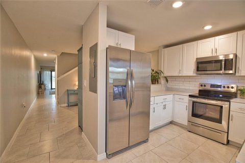 Touwnhouse à vendre à Port Charlotte, Floride: 2 chambres, 128.39 m2 № 2098450 - photo 11