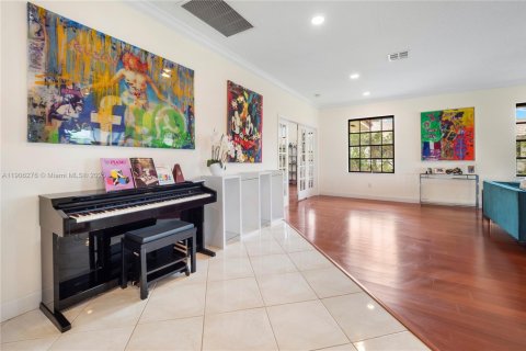 House in Manalapan, Florida 4 bedrooms, 484.21 sq.m. № 1974035 - photo 22