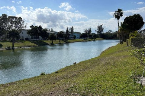 Condo in West Palm Beach, Florida, 1 bedroom  № 2152771