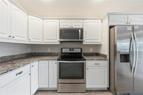 Casa en venta en The Villages, Florida, 3 dormitorios, 195.37 m2 № 2221272 - foto 15