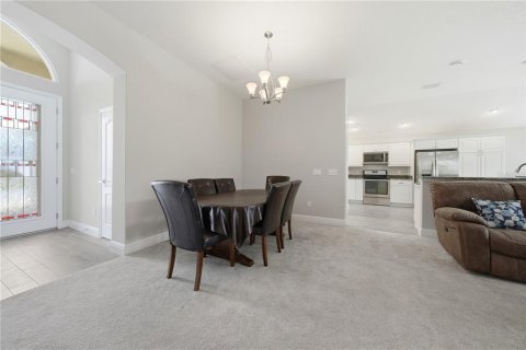 House in The Villages, Florida 3 bedrooms, 195.37 sq.m. № 2221272 - photo 30