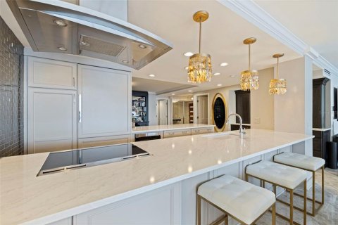 Copropriété à vendre à Tampa, Floride: 2 chambres, 170.48 m2 № 2302296 - photo 12