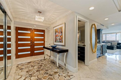Copropriété à vendre à Tampa, Floride: 2 chambres, 170.48 m2 № 2302296 - photo 6