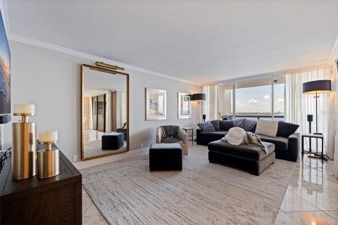 Copropriété à vendre à Tampa, Floride: 2 chambres, 170.48 m2 № 2302296 - photo 15
