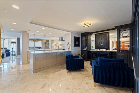 Copropriété à vendre à Tampa, Floride: 2 chambres, 170.48 m2 № 2302296 - photo 9