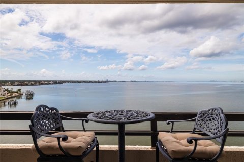 Condo à Tampa, Floride, 2 chambres № 2302296