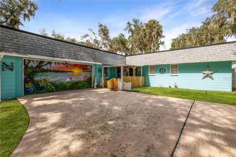 Casa en Ocala, Florida 3 dormitorios, 140.47 m2 № 2356722