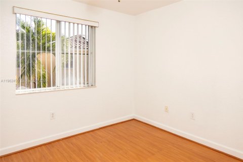 Купить таунхаус в Мирамар, Флорида 4 спальни, 188.78м2, № 2025832 - фото 29