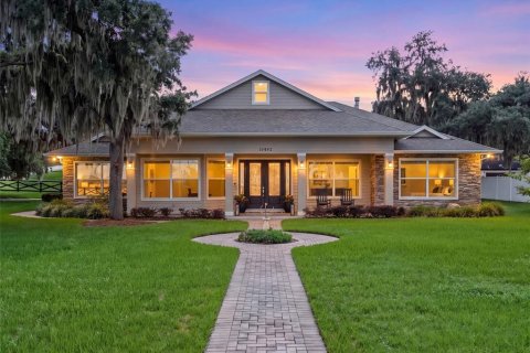 Casa en Clermont, Florida 4 dormitorios, 239.13 m2 № 2369695