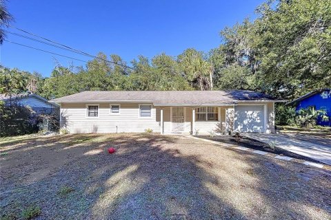Casa en venta en Dunnellon, Florida, 4 dormitorios, 106.28 m2 № 1769367 - foto 1