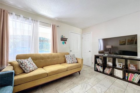 Casa en venta en Dunnellon, Florida, 4 dormitorios, 106.28 m2 № 1769367 - foto 2