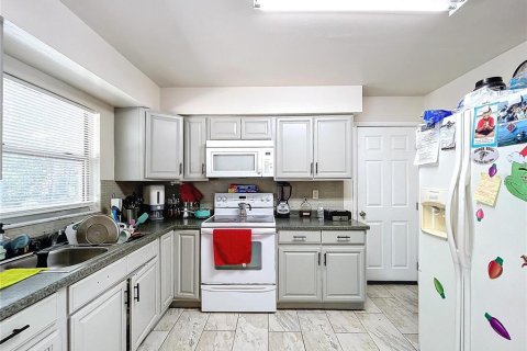 Casa en venta en Dunnellon, Florida, 4 dormitorios, 106.28 m2 № 1769367 - foto 12