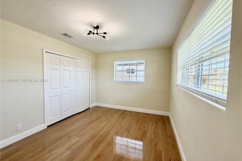 Casa en venta en Lauderhill, Florida, 3 dormitorios, 133.31 m2 № 2057383 - foto 30