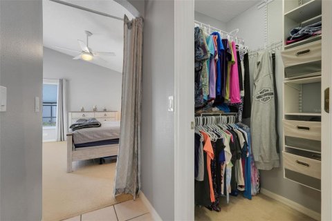 House in Kissimmee, Florida 4 bedrooms, 167.04 sq.m. № 1746397 - photo 23