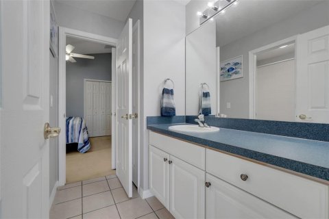 House in Kissimmee, Florida 4 bedrooms, 167.04 sq.m. № 1746397 - photo 29