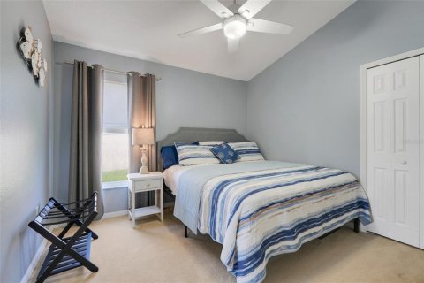 House in Kissimmee, Florida 4 bedrooms, 167.04 sq.m. № 1746397 - photo 24