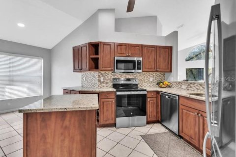 Casa en venta en Palm Harbor, Florida, 3 dormitorios, 173.54 m2 № 1907195 - foto 5