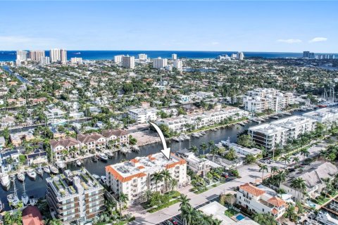 Copropriété à vendre à Fort Lauderdale, Floride: 3 chambres, 241.55 m2 № 1886616 - photo 3