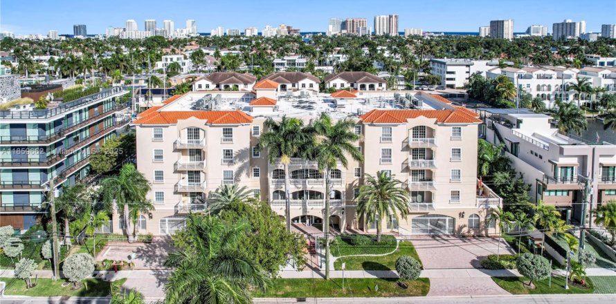 Condo à Fort Lauderdale, Floride, 3 chambres  № 1886616