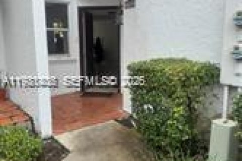 Copropriété à louer à Doral, Floride: 2 chambres, 102.66 m2 № 2043027 - photo 27