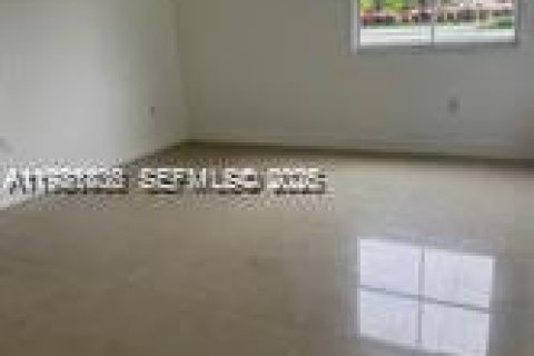 Copropriété à louer à Doral, Floride: 2 chambres, 102.66 m2 № 2043027 - photo 12