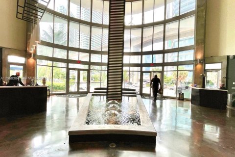 Copropriété à louer à Miami, Floride: 1 chambre, 59.27 m2 № 2264738 - photo 5