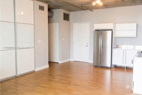 Copropriété à louer à Miami, Floride: 1 chambre, 59.27 m2 № 2264738 - photo 10