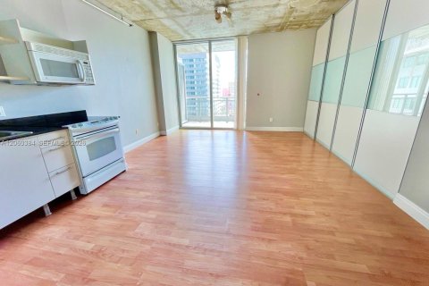 Copropriété à louer à Miami, Floride: 1 chambre, 59.27 m2 № 2264738 - photo 11