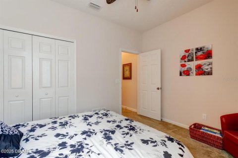 House in Daytona Beach, Florida 4 bedrooms, 184.23 sq.m. № 2094350 - photo 22