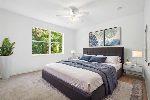Casa en venta en Wesley Chapel, Florida, 6 dormitorios, 396.32 m2 № 2200921 - foto 24
