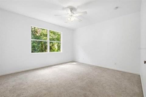 Casa en venta en Wesley Chapel, Florida, 6 dormitorios, 396.32 m2 № 2200921 - foto 25